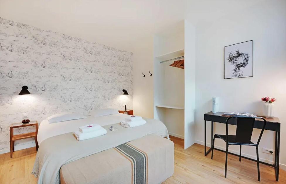 Charming Appartements For 4 People - Le Marais Париж Екстериор снимка