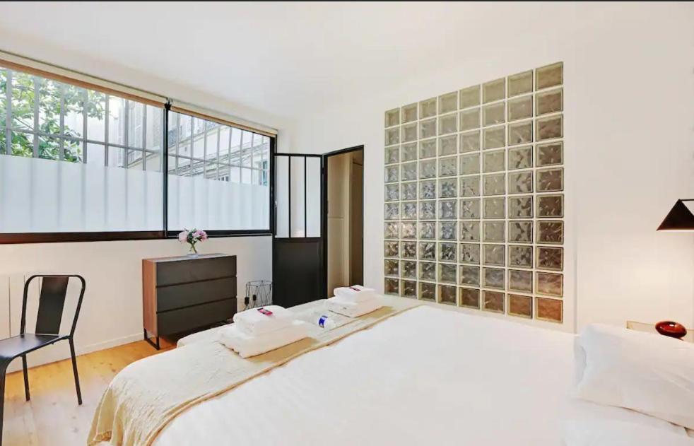 Charming Appartements For 4 People - Le Marais Париж Екстериор снимка