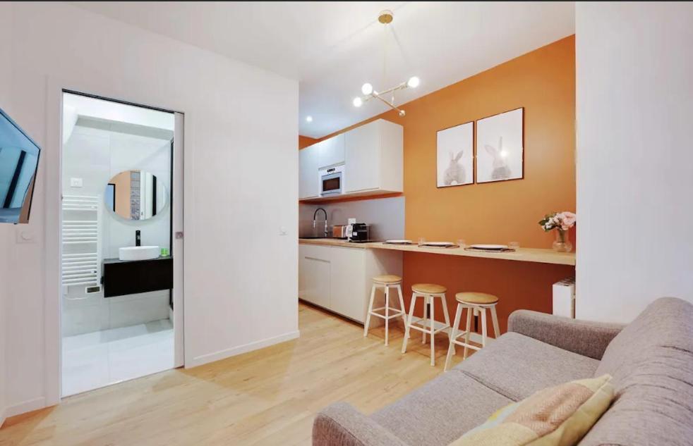 Charming Appartements For 4 People - Le Marais Париж Екстериор снимка