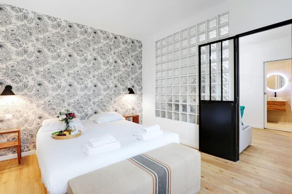 Charming Appartements For 4 People - Le Marais Париж Екстериор снимка